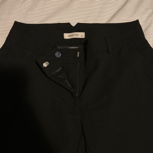 Paire de pantalon propre - Picture 2 of 3